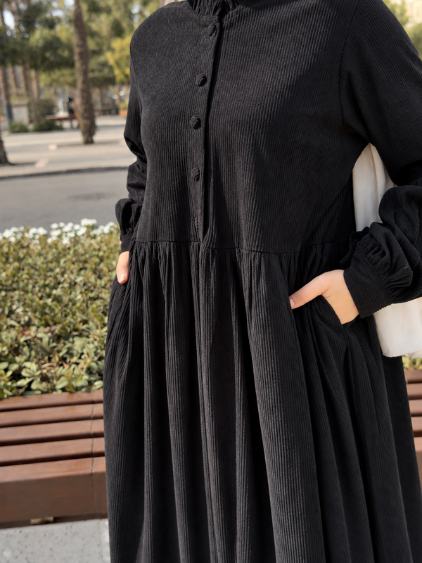 Ruffle Collar Maxi Dress - Black NUVIRA